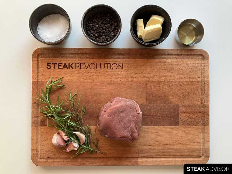 Ingredients: Black pepper, garlic, salt, butter, avocado oil, rosemary, and filet mignon